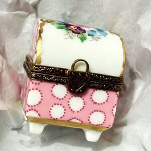 Limoges Trinket box pink polka dot